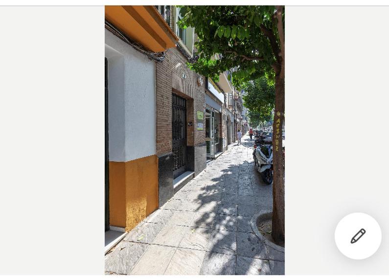 Violeta Apartment With Cozy Balcony Sevilla Exterior photo